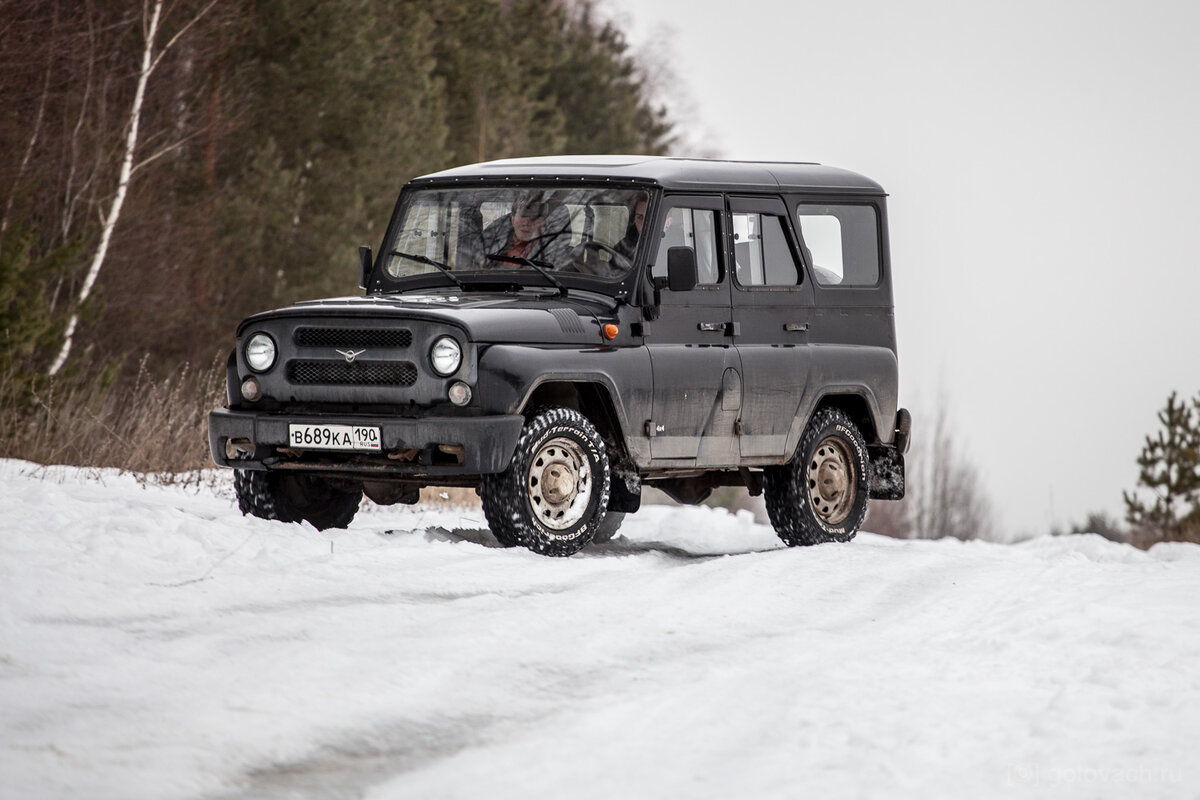 Выбор авто для путешествий по России. Defender или УАЗ Хантер? |  Промышленный турист | Дзен