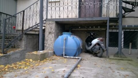  Открыто установленный септик в доме автора статьи