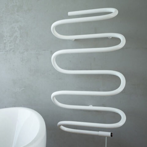  Полотенцесушитель с греющим кабелем