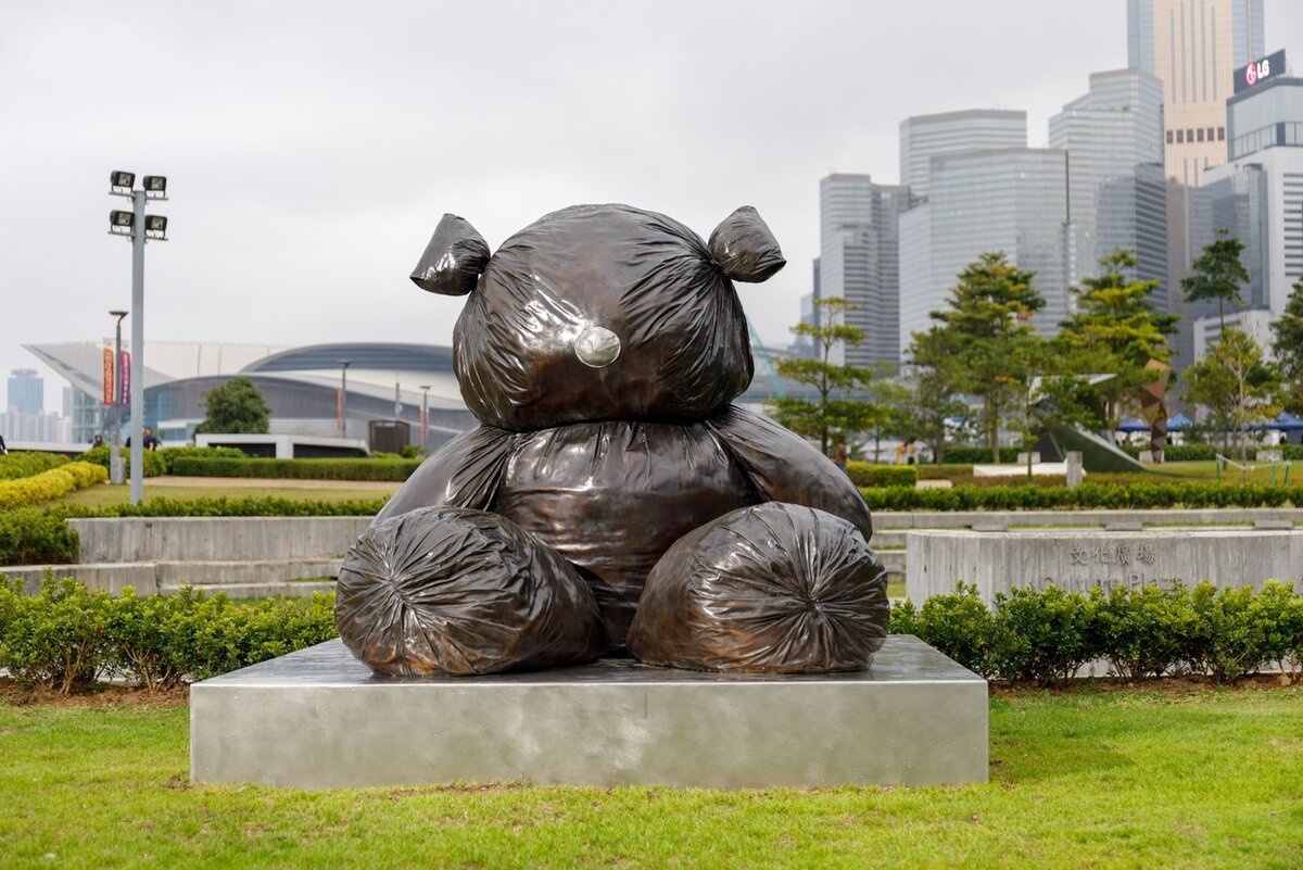 Bearlike Construction, 2012, Gimhongsok