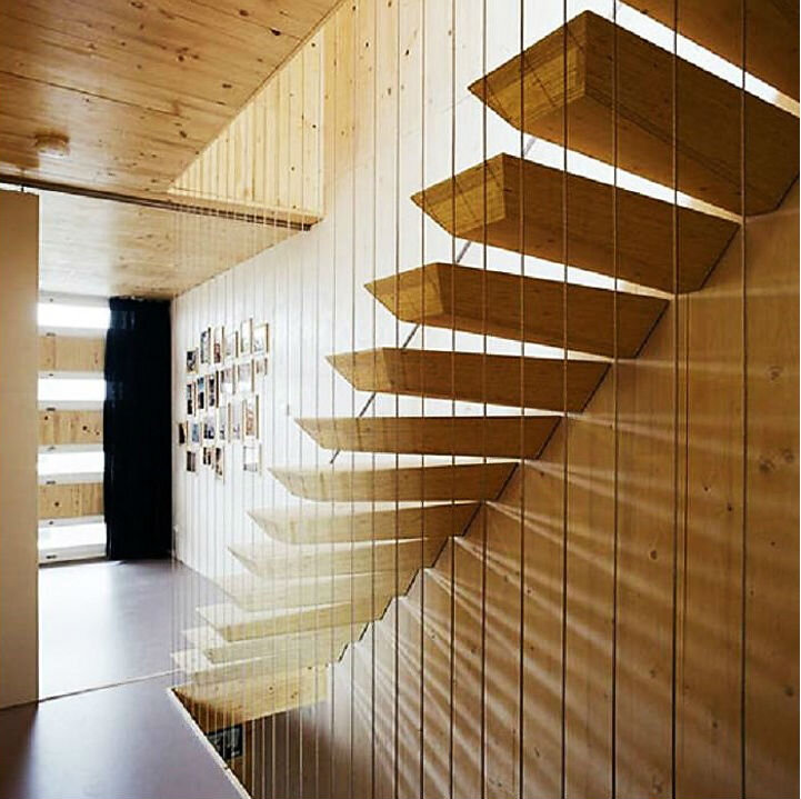 Навесная лестница. Необычные лестницы. Необычные деревянные лестницы. Современная деревянная лестница. Необычные лестницы в доме.