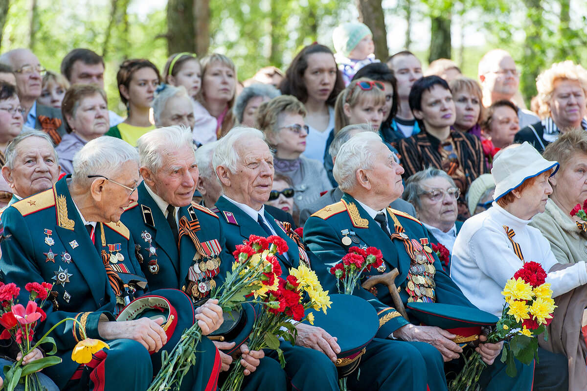 Что подарить ветерану на День Победы