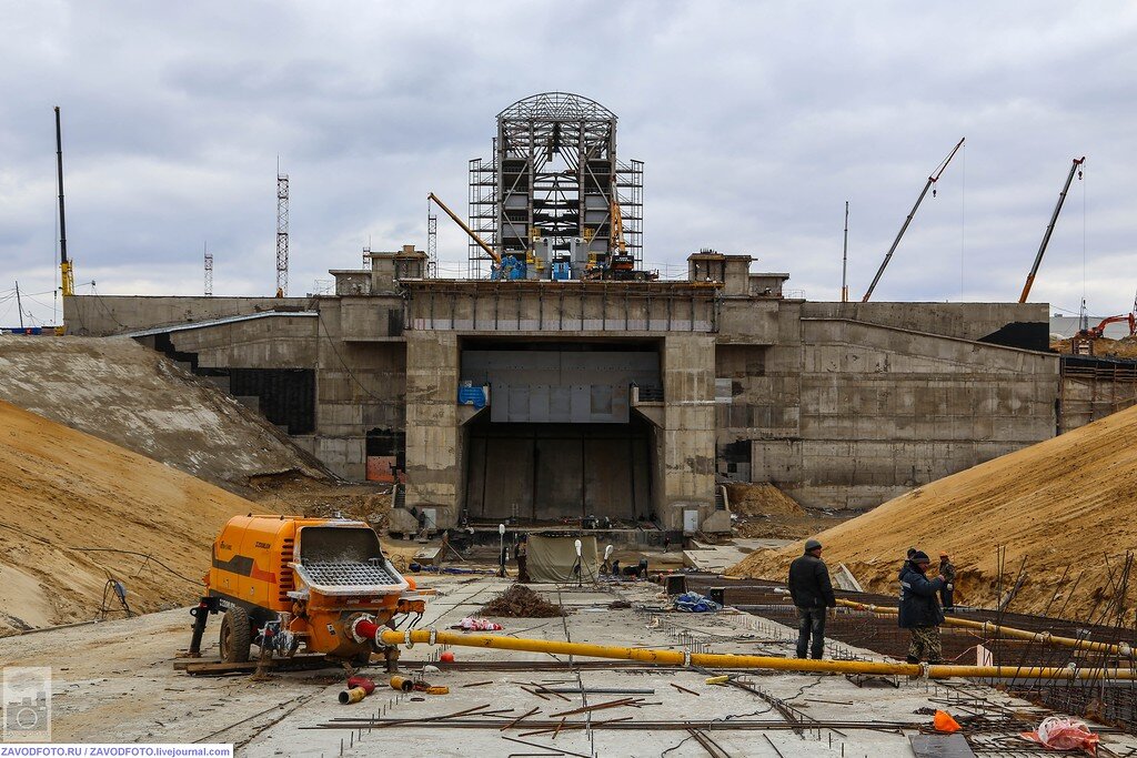 Строительство второго. Космодром Восточный стройка. Космодром Восточный этапы строительства. Казаньспецстрой космодром Восточный. Сооружения космодрома Восточный.