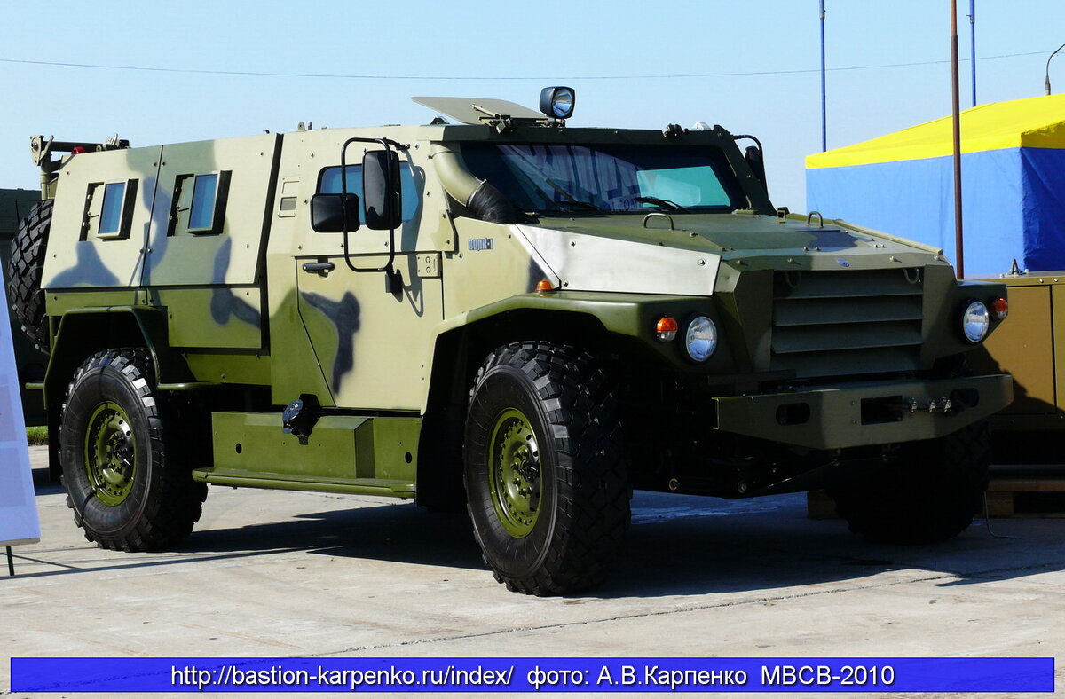 Бронеавтомобиль волк-4