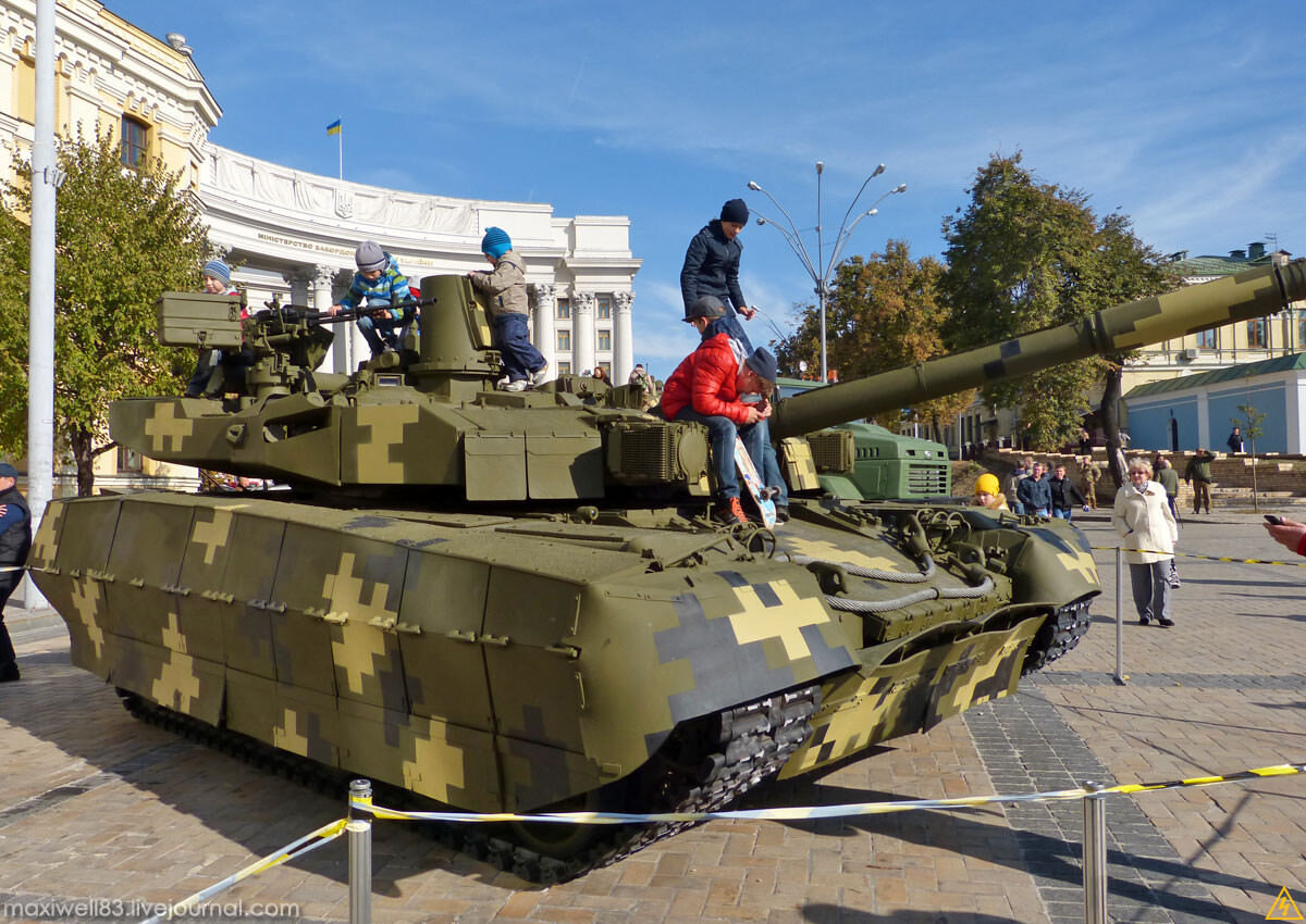 Орёл» среди танков. Или чем гордится Т-80. (Т-84 и БМ Оплот). | VarТехник |  Дзен