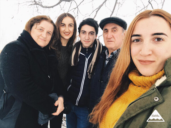 Семья Турманидзе, фото из социальных сетей