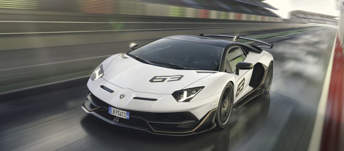 Новое поколение культовой флагманской модели Lamborghini с двигателем V12 выпущено лимитированной серией в 900 экземпляров