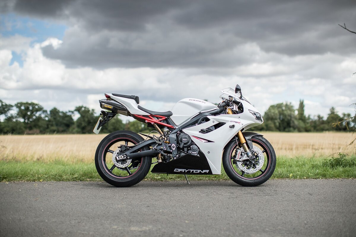 Triumph Daytona 675