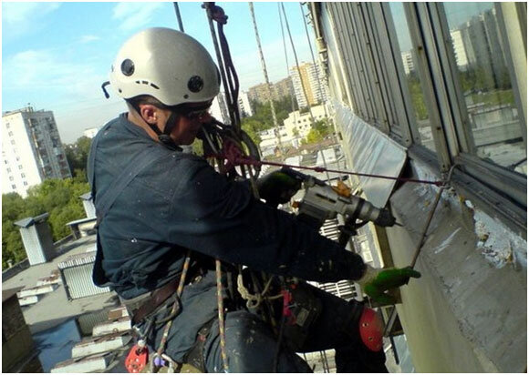 Установка отливов на высоте