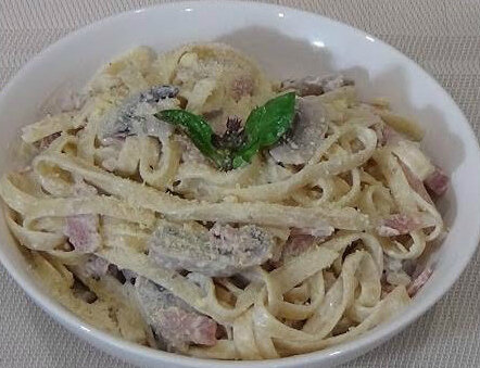 Ну ооочень вкусный обед  и готовится быстро))