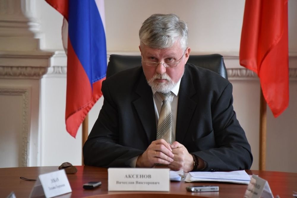 Депутат заксобрания Севастополя Вячеслав Аксенов. Фото: sevzakon.ru.