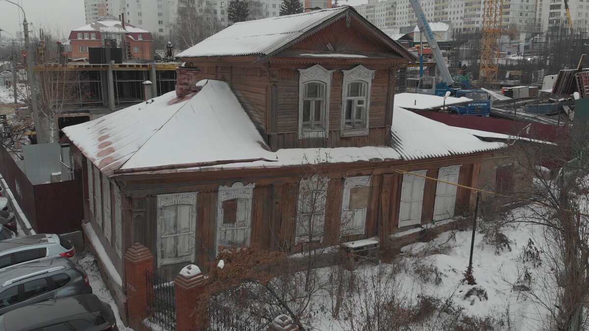 Однако представители Башкультнаследия и архзащиты Уфы не остановились и подали апелляцию. Суд в Челябинске отменил ранее принятое решение. И теперь оба здания вновь носят статус объектов культурного наследия.