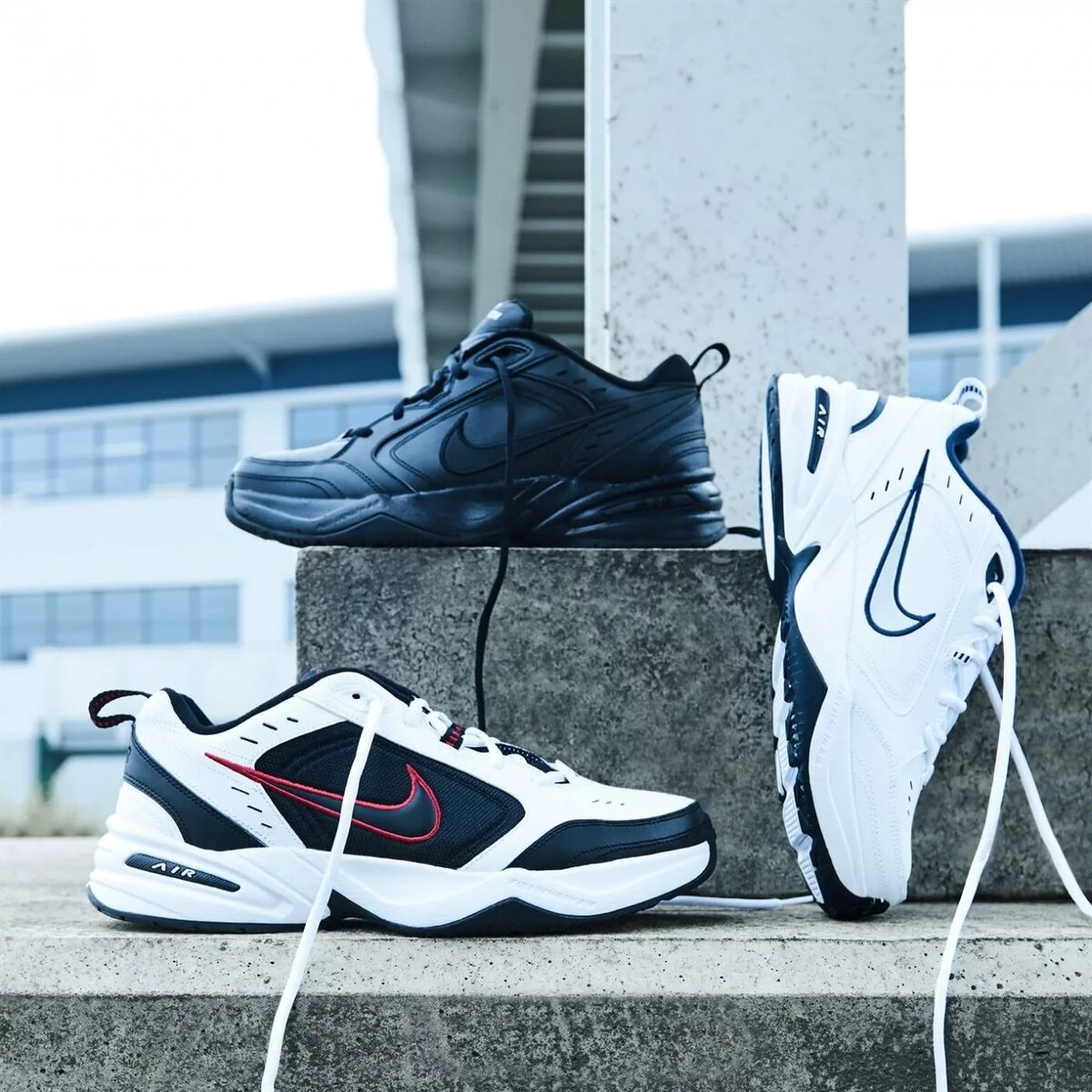 Nike air monarch 2019 best sale