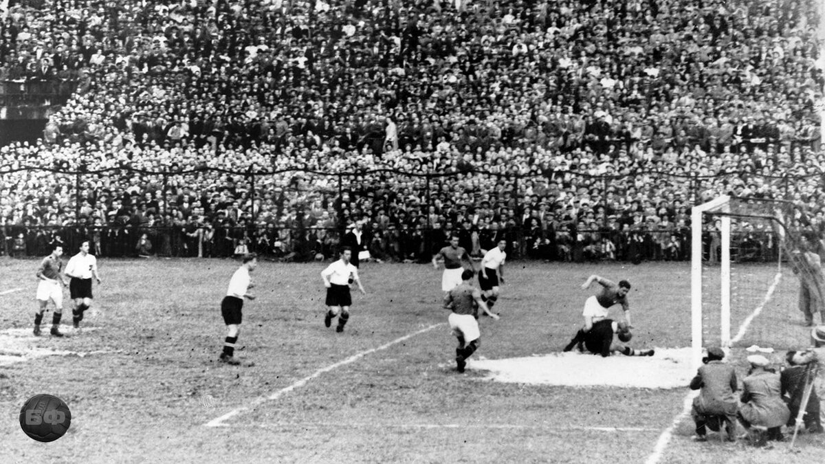 Самый популярный вид спорта.