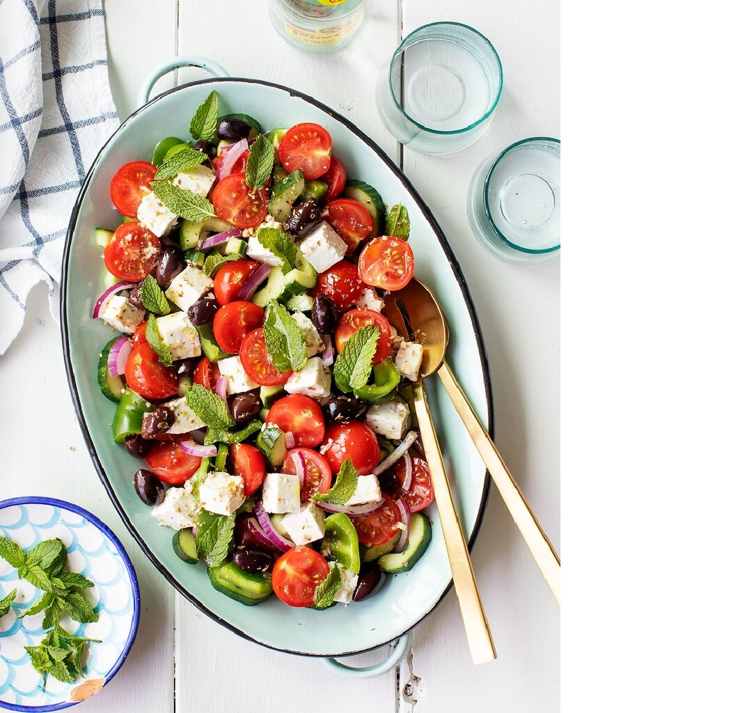 Традиционный греческий салат. Фото из https://www.flickr.com