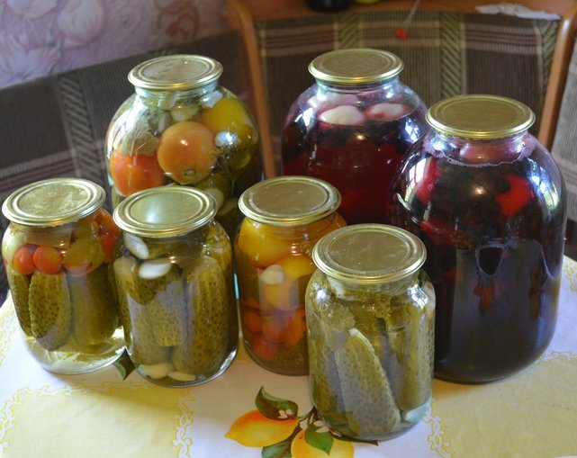 Ассорти и компот на зиму.