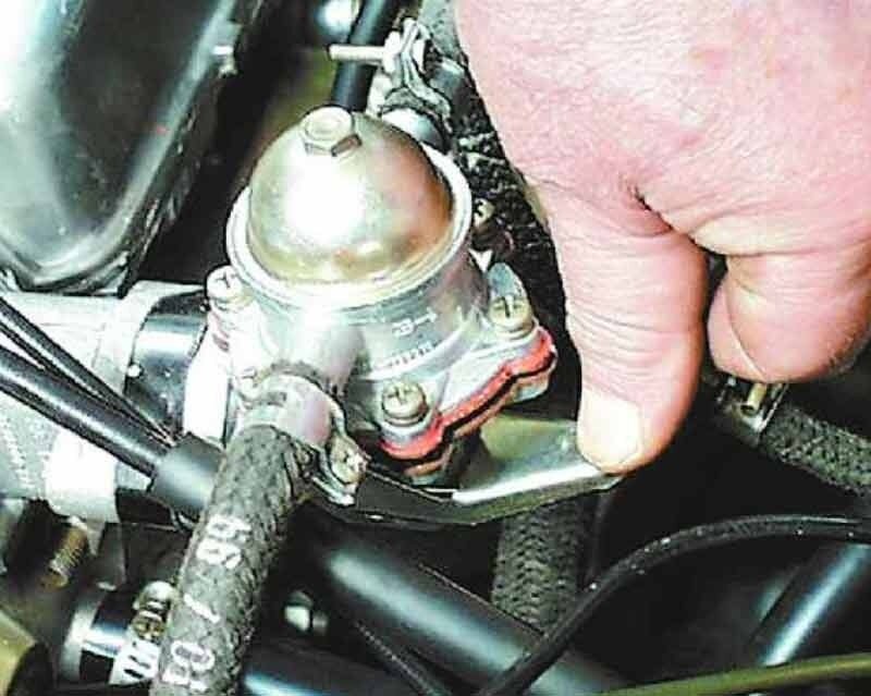 Замена бензонасоса. Источник: Яндекс Картинки.