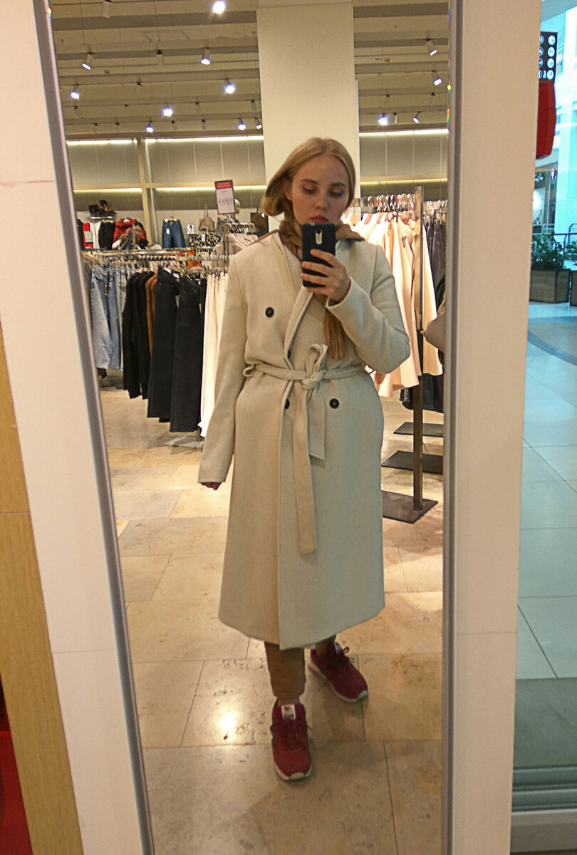 Стоит такая модель 12 500 руб. 