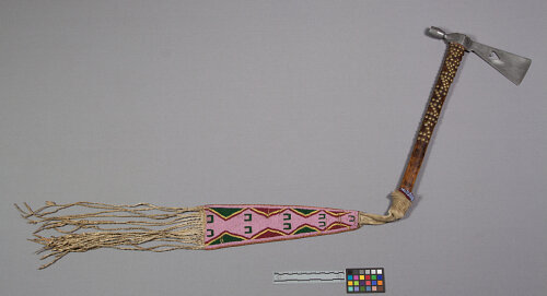 Томагавк культуры сиу. Дата поступления 8(13) мая 1941 года