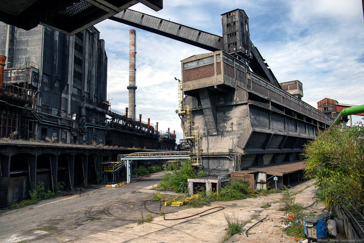 Заброшенный завод в Бельгии. Автор фото - mister_marat. Фото найдено на открытом ресурсе "Яндекс.Картинки".
