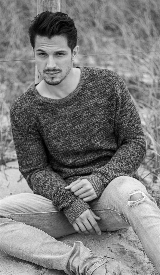 Ромуло Эстрела / Romulo Estrela подписал первый контракт в 2008 году