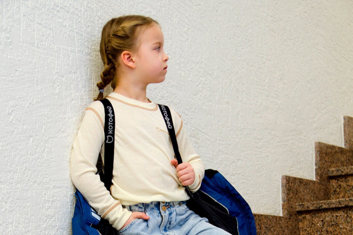 Особенности термобелья - кожа остается сухой даже в помещении.