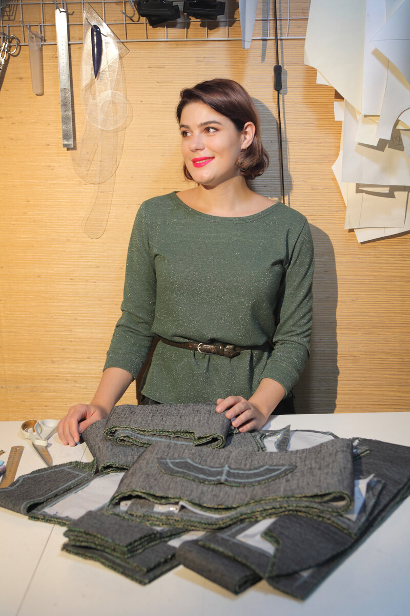 Всем привет! С вами Дизайнер и Блогер Яна Левашова. Всем желаю уверенности и продуктивности, верьте в себя и свои силы и всё получится!