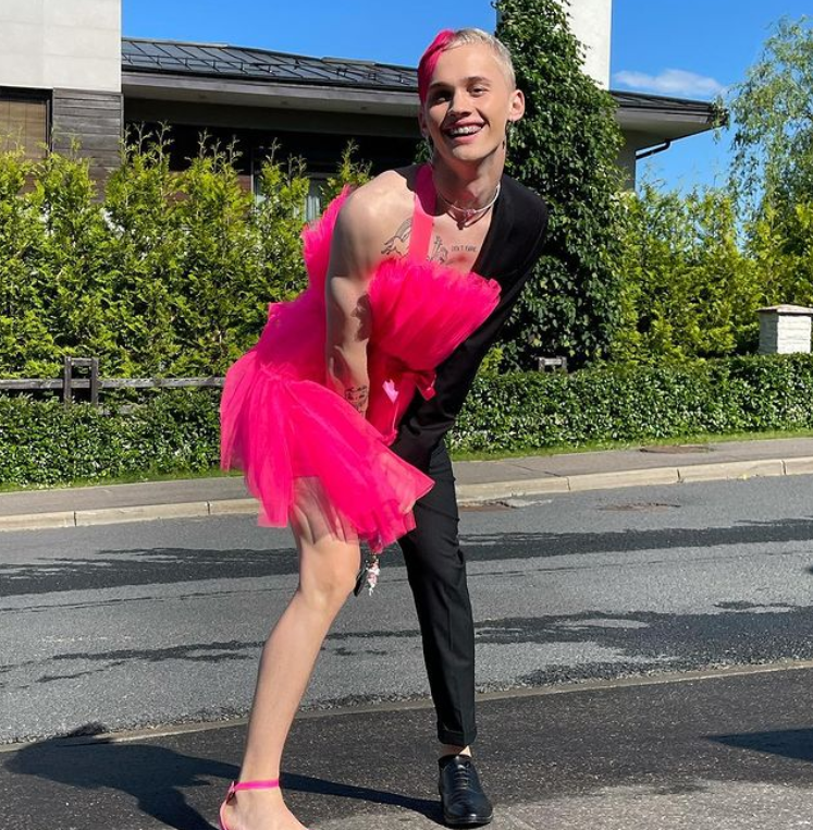 Милохин "до" Медведевой