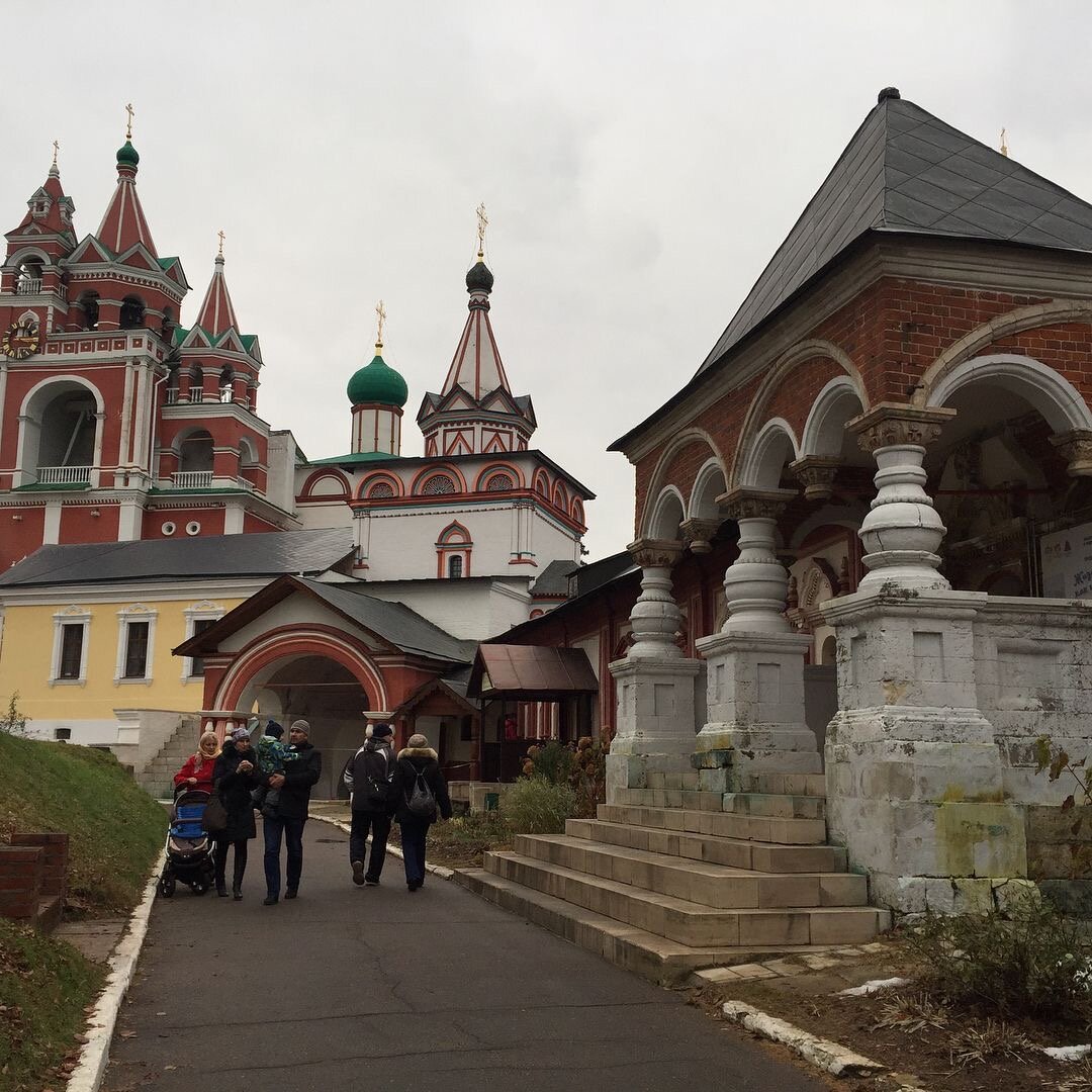 Саввино-Сторожевский монастырь в Звенигороде