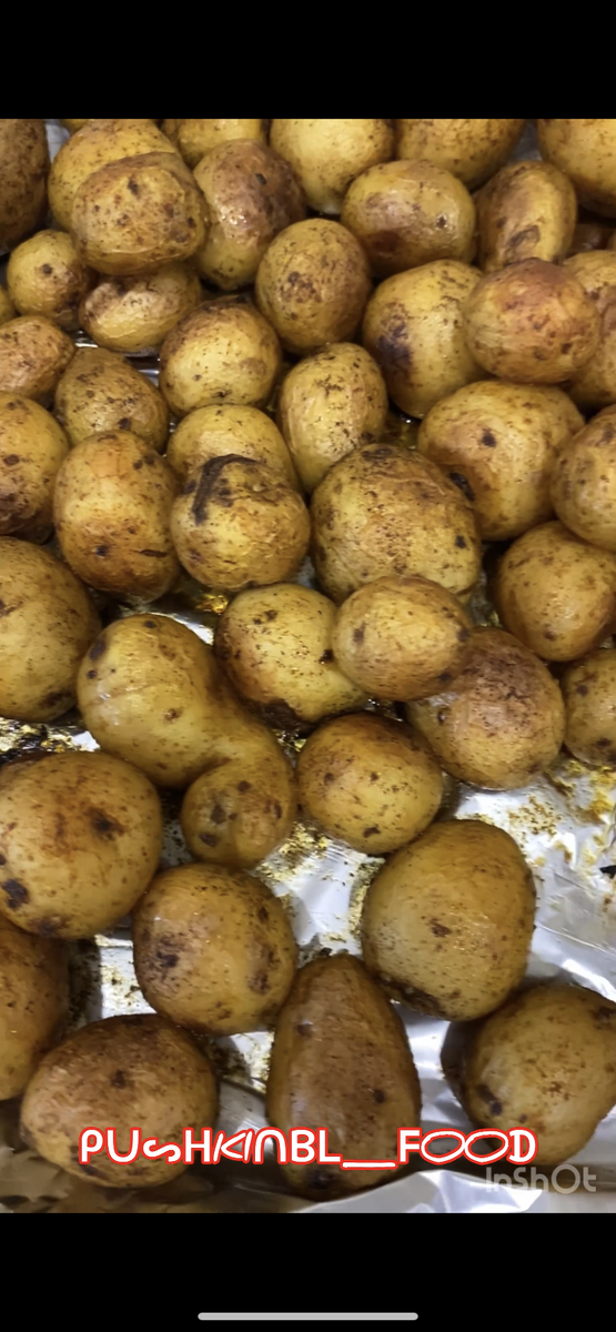 Бейби Картофель с паприкой.