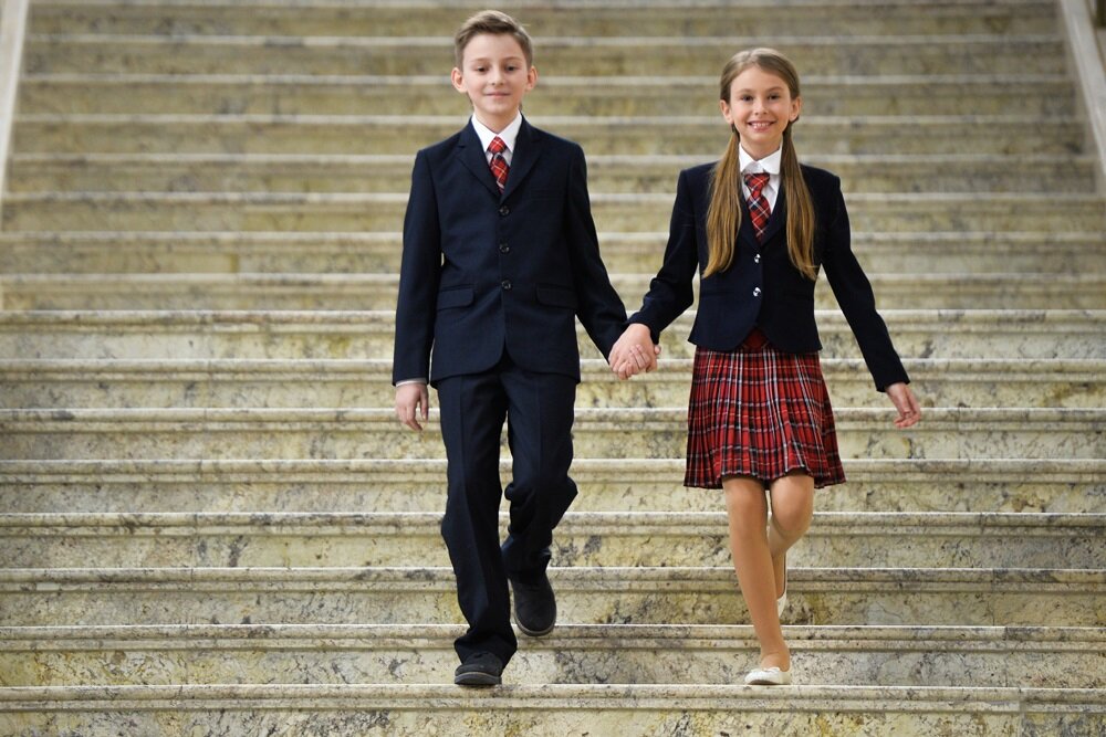 В Тверской области бесплатной школьной формой обеспечат всех детей из многодетных семей