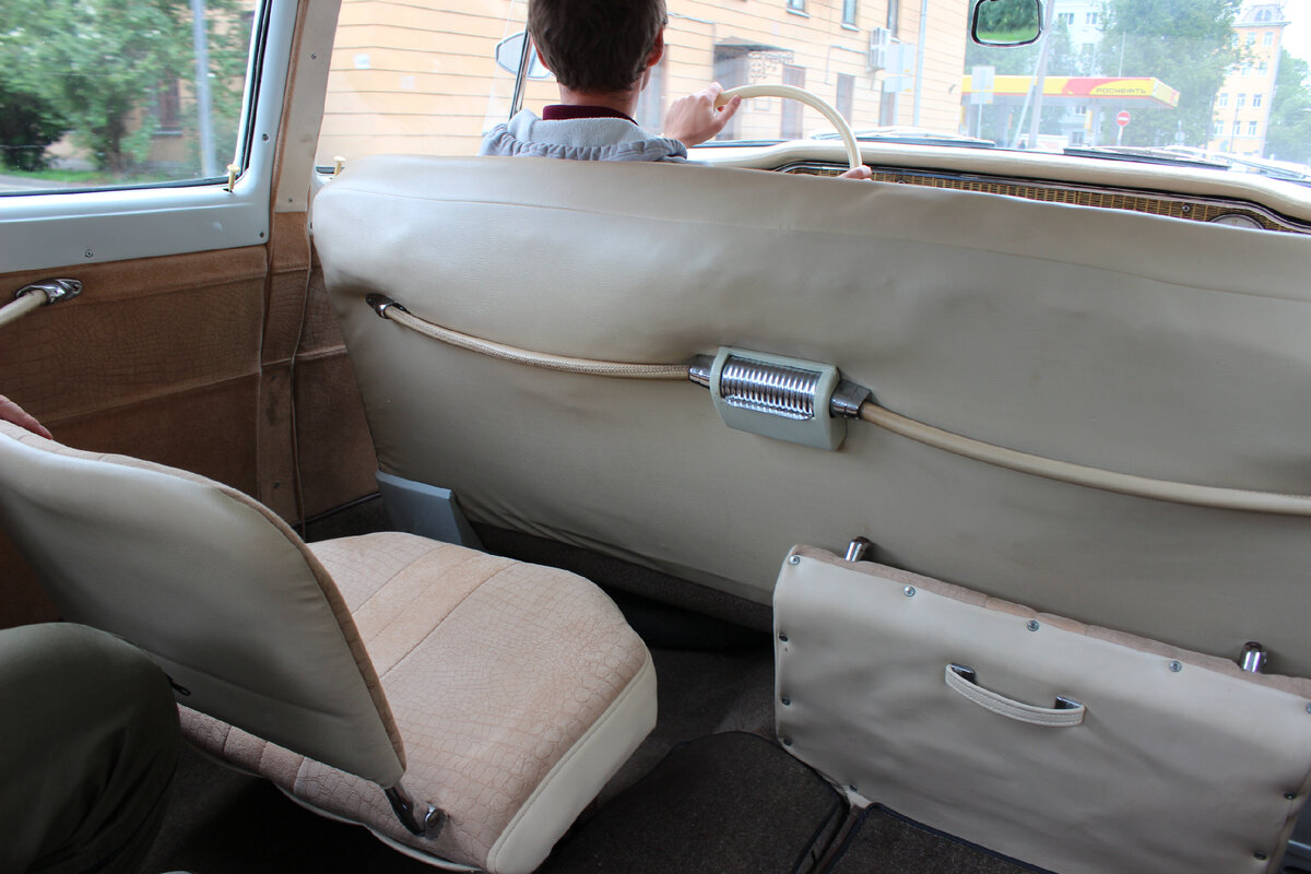 Страпонтены не слишком удобны для поездки. С ними становится тесно и не так уютно