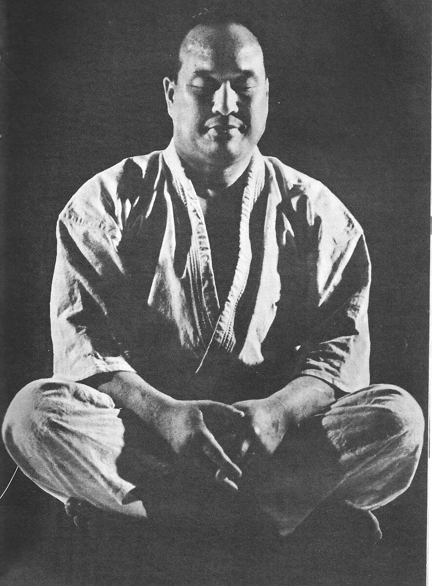 Фото с сайта https://the-martial-way.com/posts/the-eleven-mottos-of-masutatsu-mas-oyama/