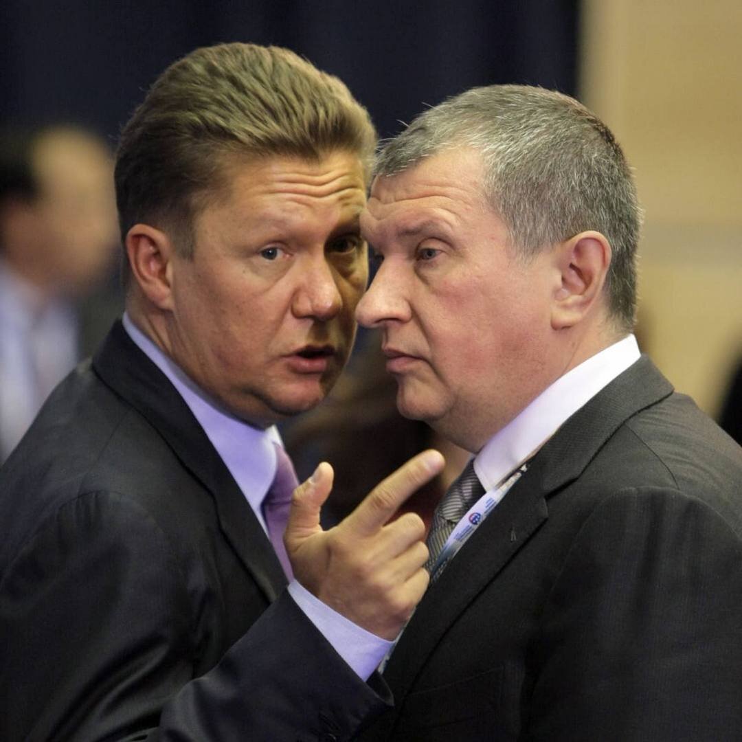 Топ-менеджеры. Фото: Bloomberg 