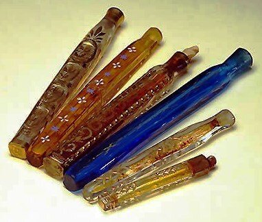 Флаконы для духов. Фото из интернета.