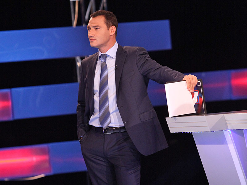 Своя правда нтв. Бабаян на нтв своя правда последний выпуск. Бабаян 2022. 12. Роман бабаян 2000.