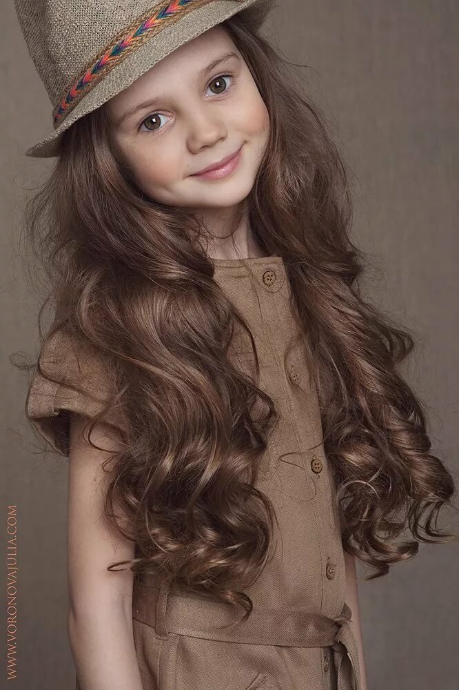 Фото из сети интернет. Девочка очень похожа на маленькую Машу. 