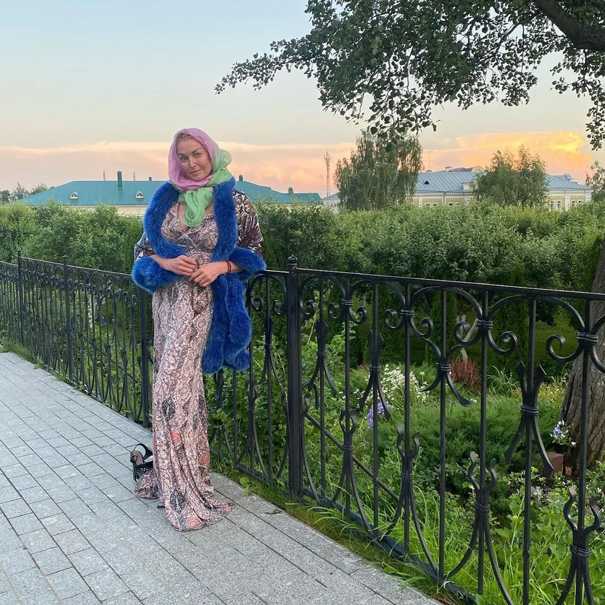  Анастасия Волочкова нарушила запрет и поехала в карантинное Дивеево,
instagram.com/volochkova_art 