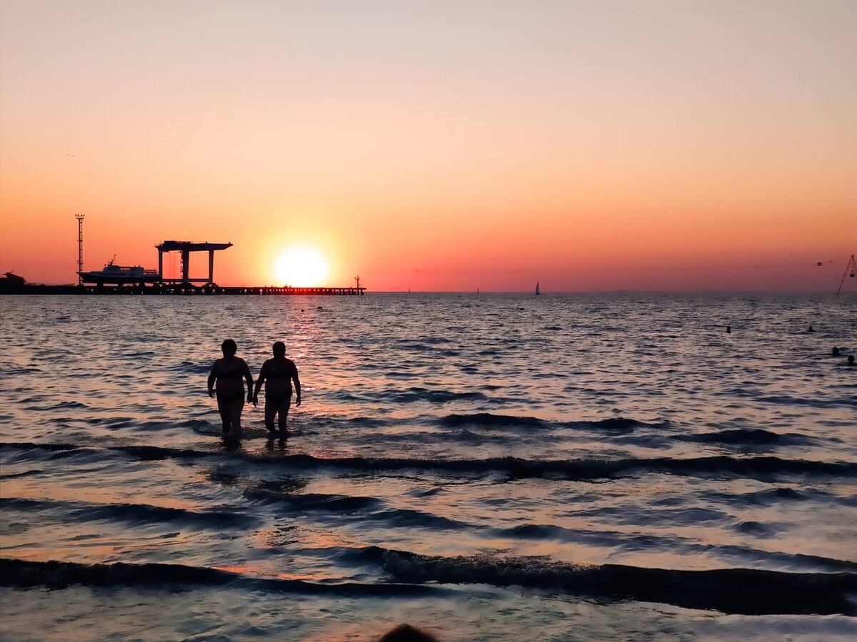 Закат на море. Все фото мои.