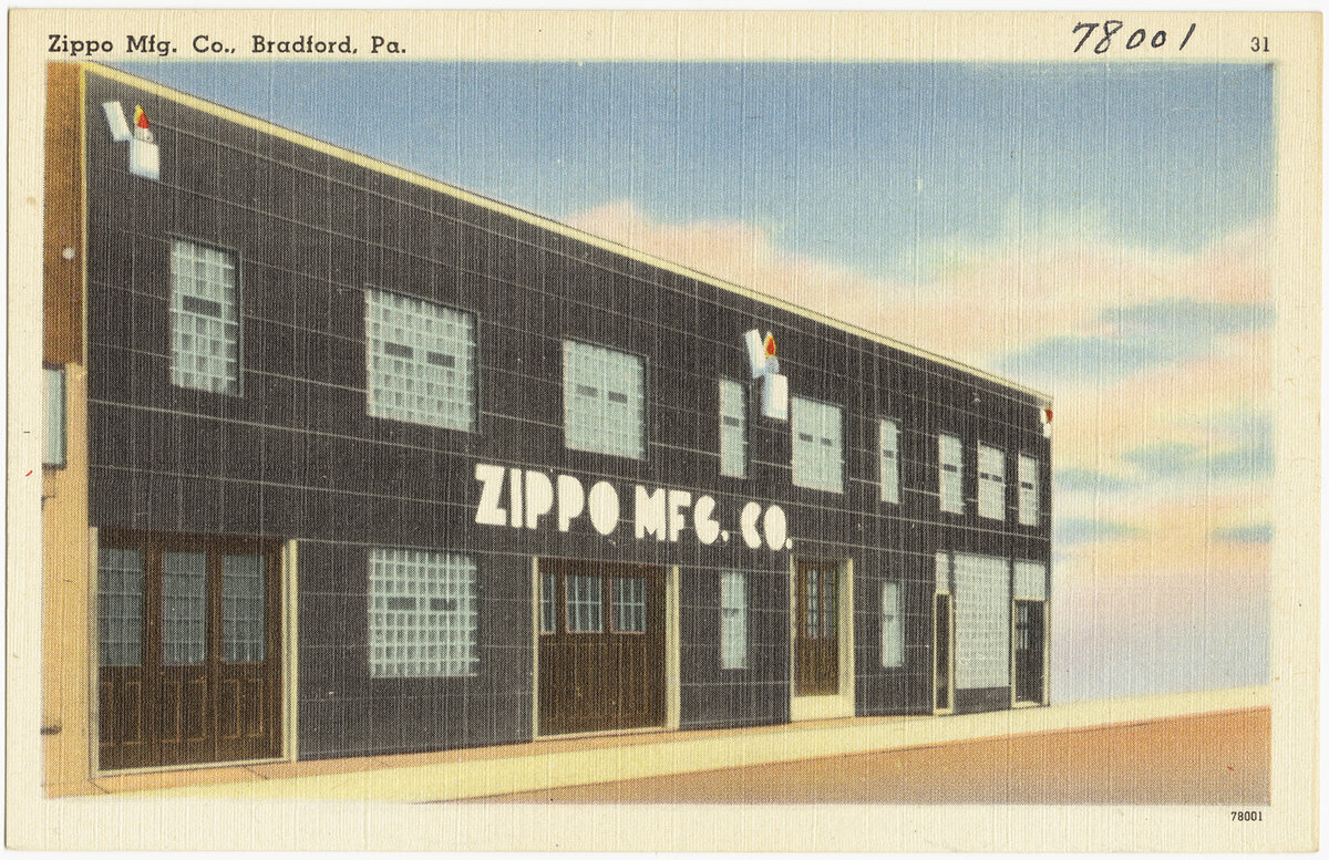 Zippo Manufacturing Company с 1933 года в Брэдфорде, штат Пенсильвания, США. Гобелен.