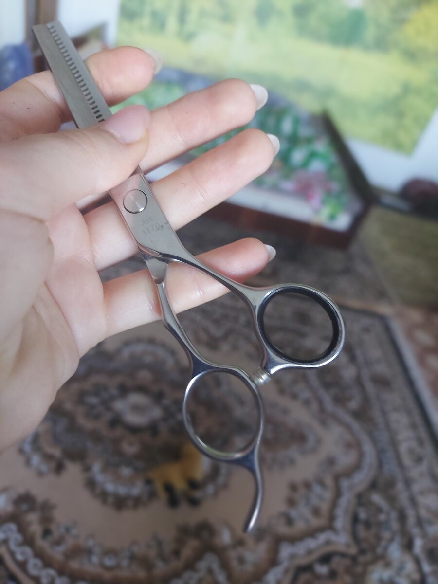 Парикмахерские ножницы, салон красоты