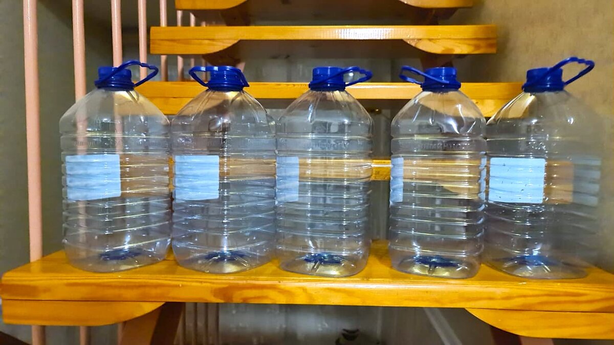 Листайте вправо