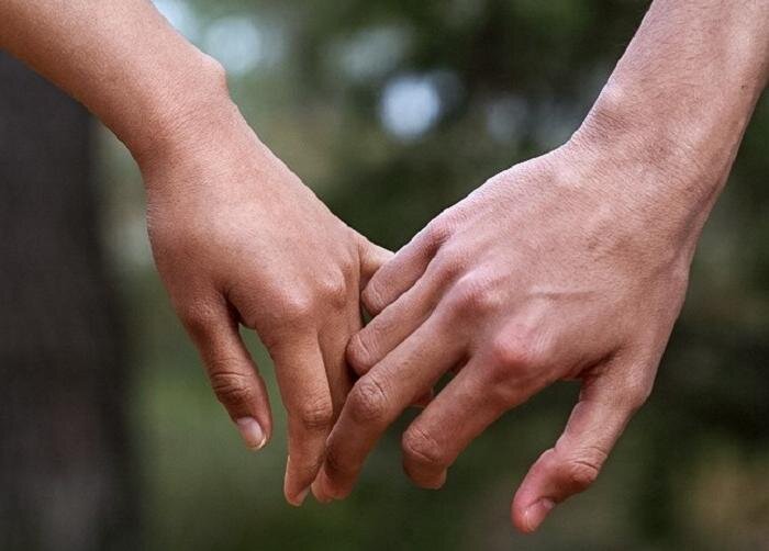 Не бойся проявлять симпатию. 