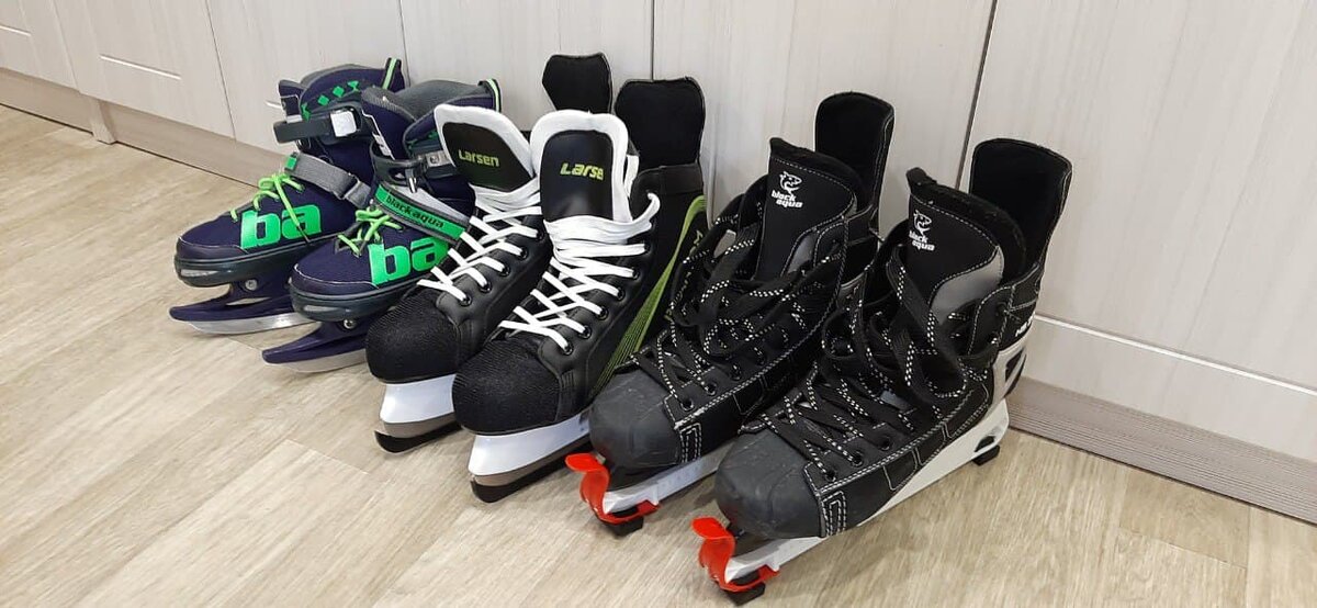 Всегда в ухоженном состоянии так как пылится им не предоставляется возможность.