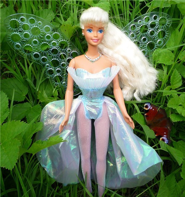 Так кукла выглядит в реале - автор terryyy, источник - forum-dollplanet.ru