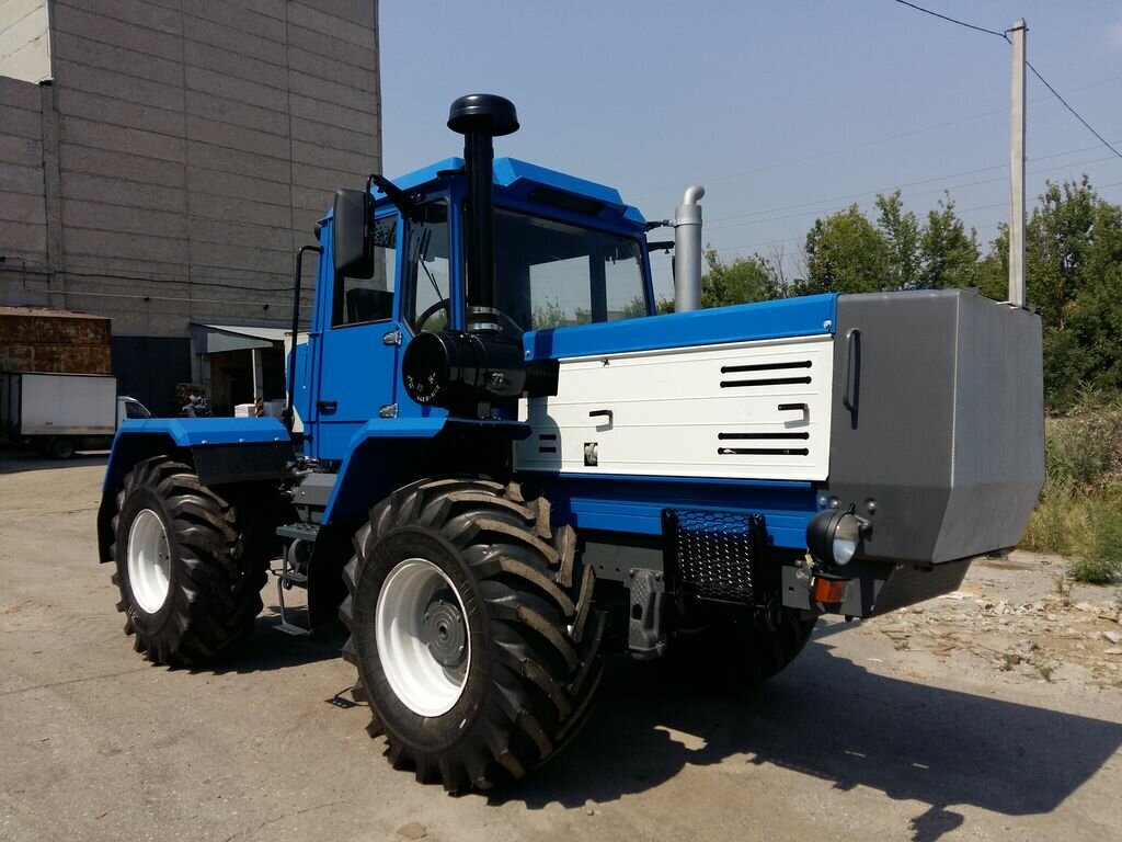 ХТЗ Т-150