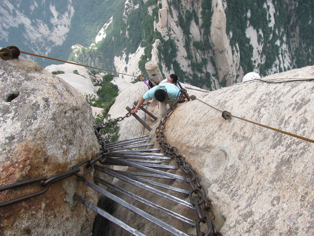 MT Huashan