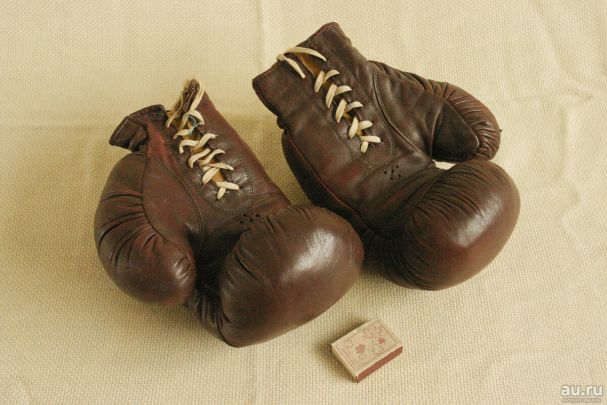 Советские кожаные перчатки.