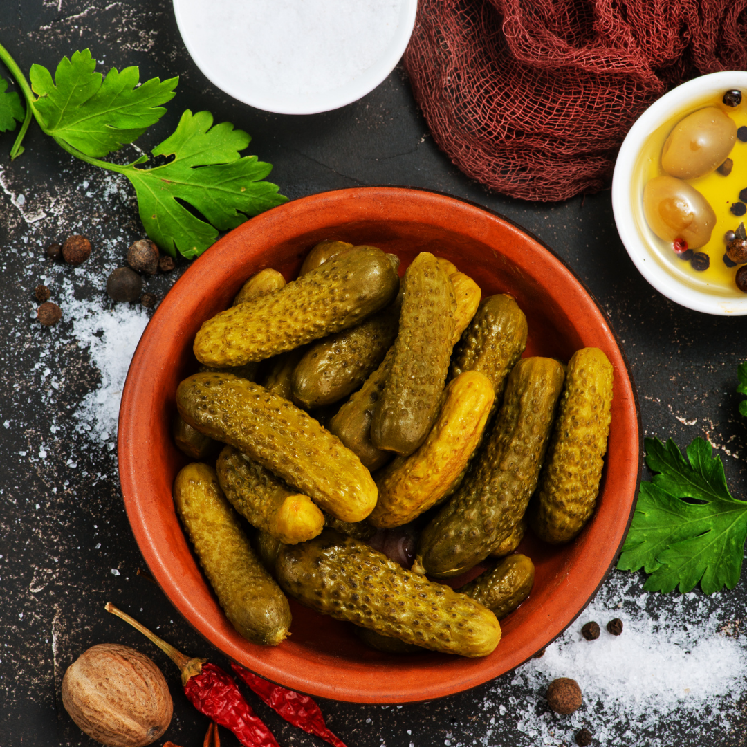 Бочковые огурцы одни из самых вкусных.