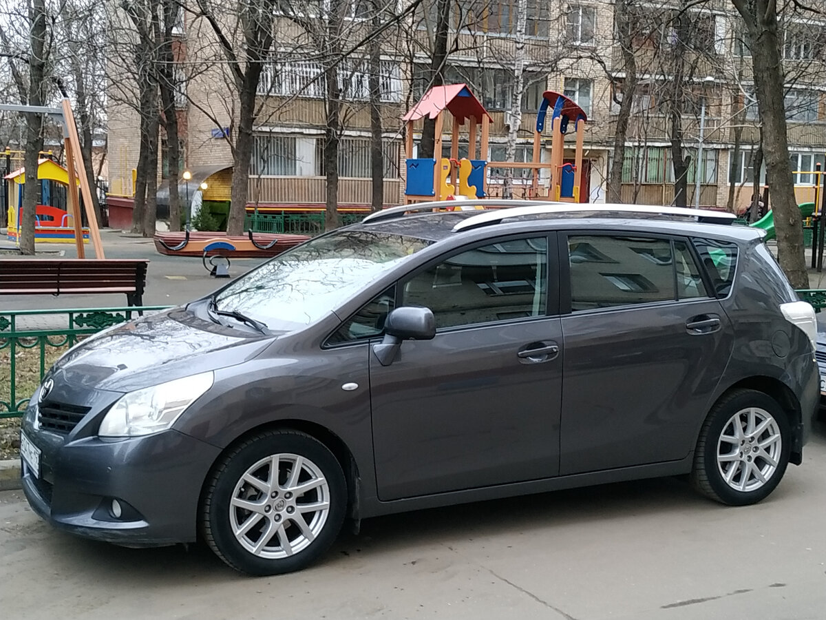 Тойоточка.